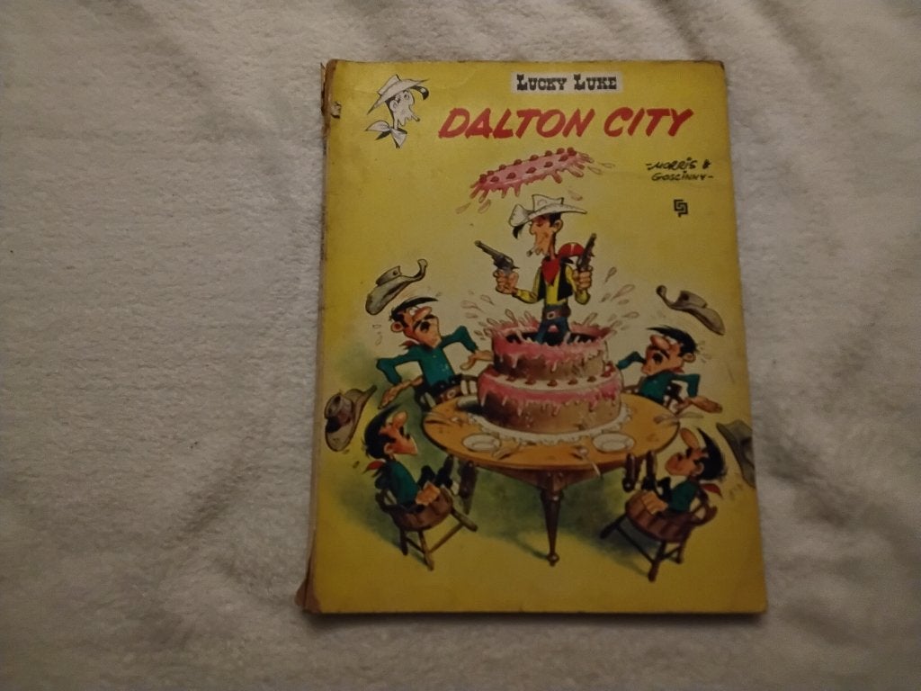 Lucky Luke: Dalton City, Boeken, Eén stripboek, Ophalen of Verzenden, Gelezen