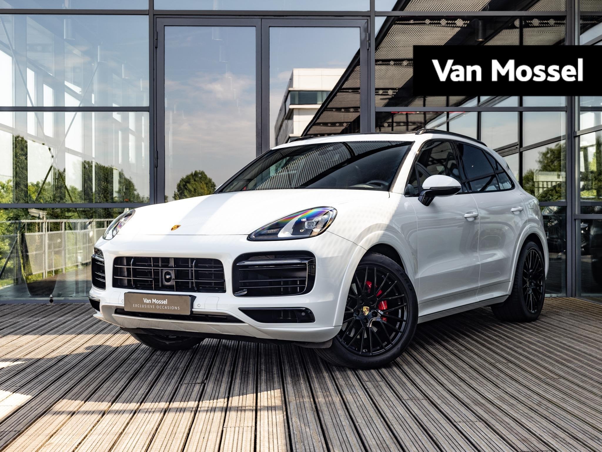 Porsche Cayenne 3.0 E-Hybrid Platinum Edition | SPORTDESIGN