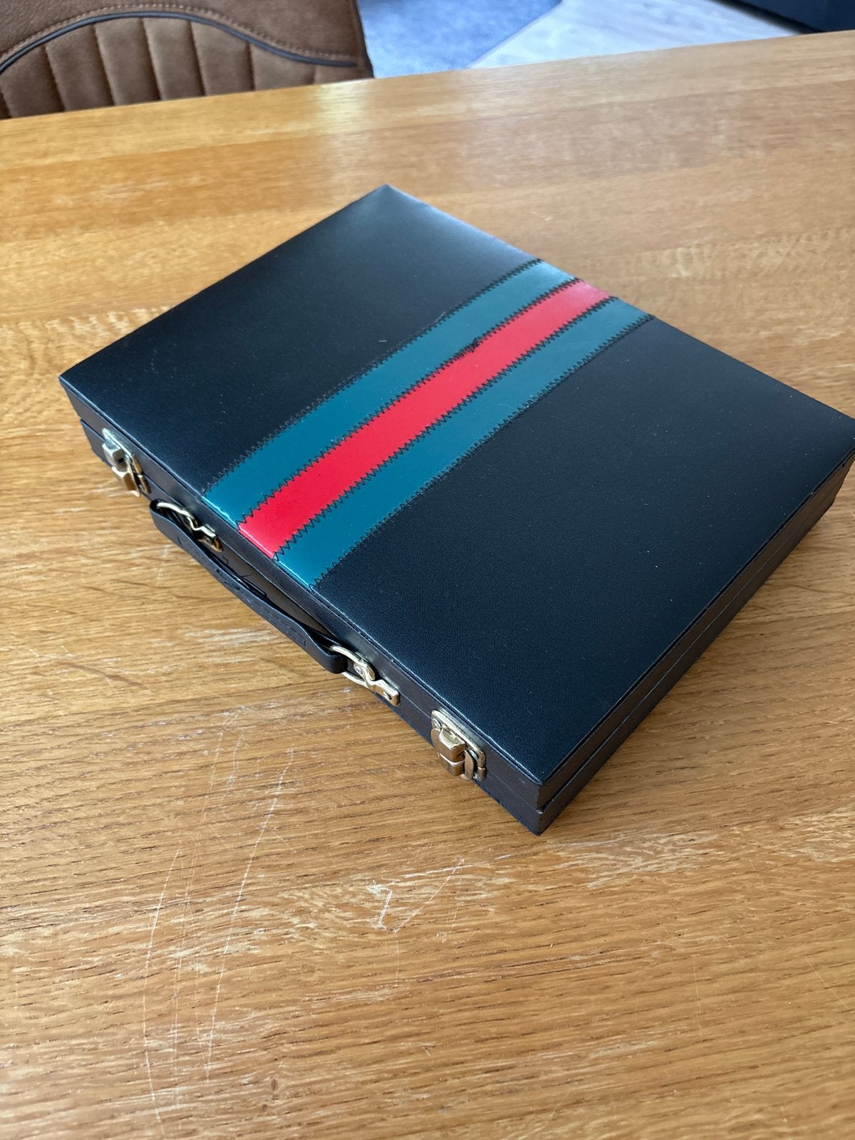 Backgammon Reisspel - Compact en Compleet, Hobby en Vrije tijd, Gezelschapsspellen | Bordspellen, Een of twee spelers, Ophalen of Verzenden