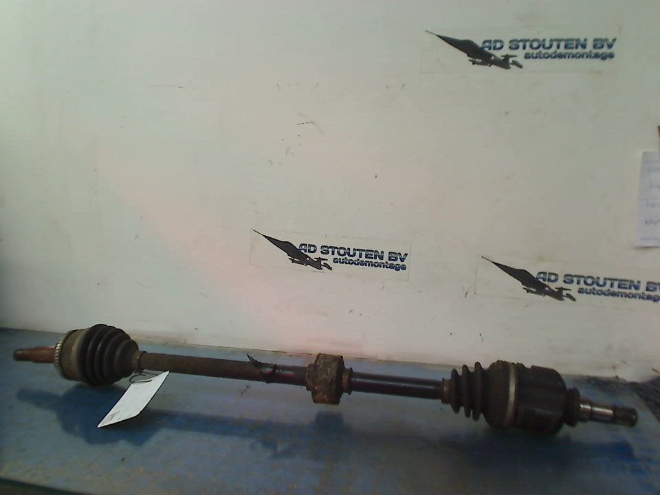 Aandrijfas Rechts Voor Toyota Corolla Wagon (E12) 2005, Gebruikt, Kundenbetreuung@toyota.de, Toyota-Allee 2, Köln 50858, , Duitsland