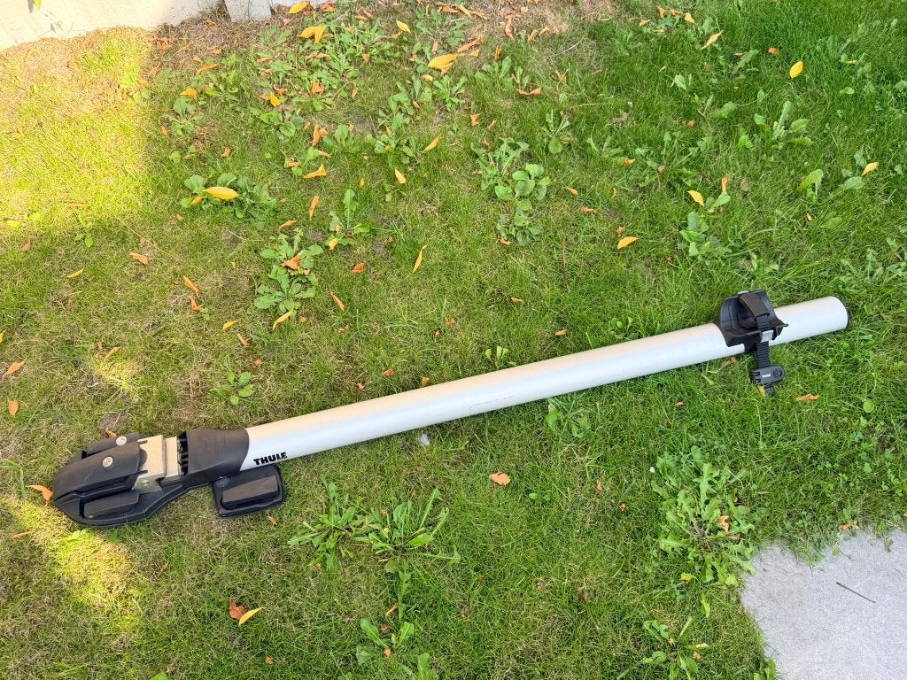 Thule ThruRide 565 dakfietsendrager, Ophalen, 1 fiets, Zo goed als nieuw, Dakdrager