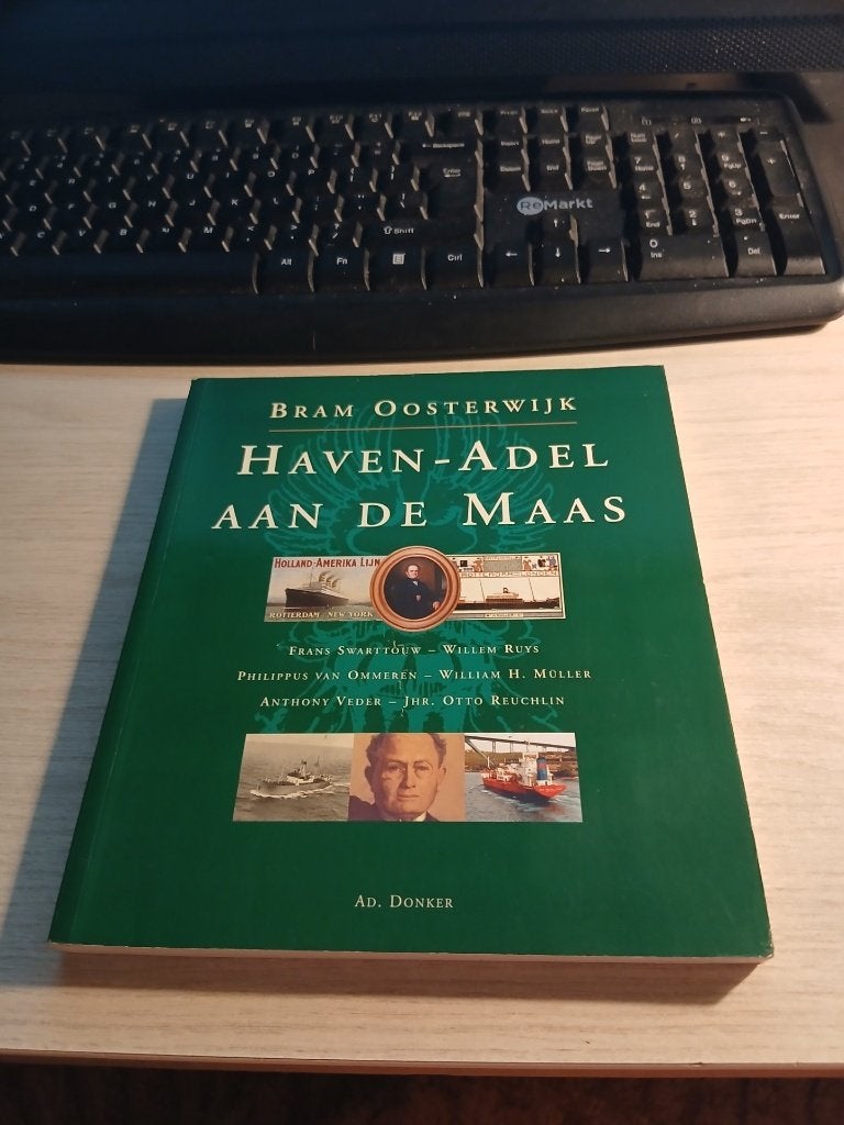Haven-Adel aan de Maas - Bram Oosterwijk, Ophalen of Verzenden, Gelezen, Nederland