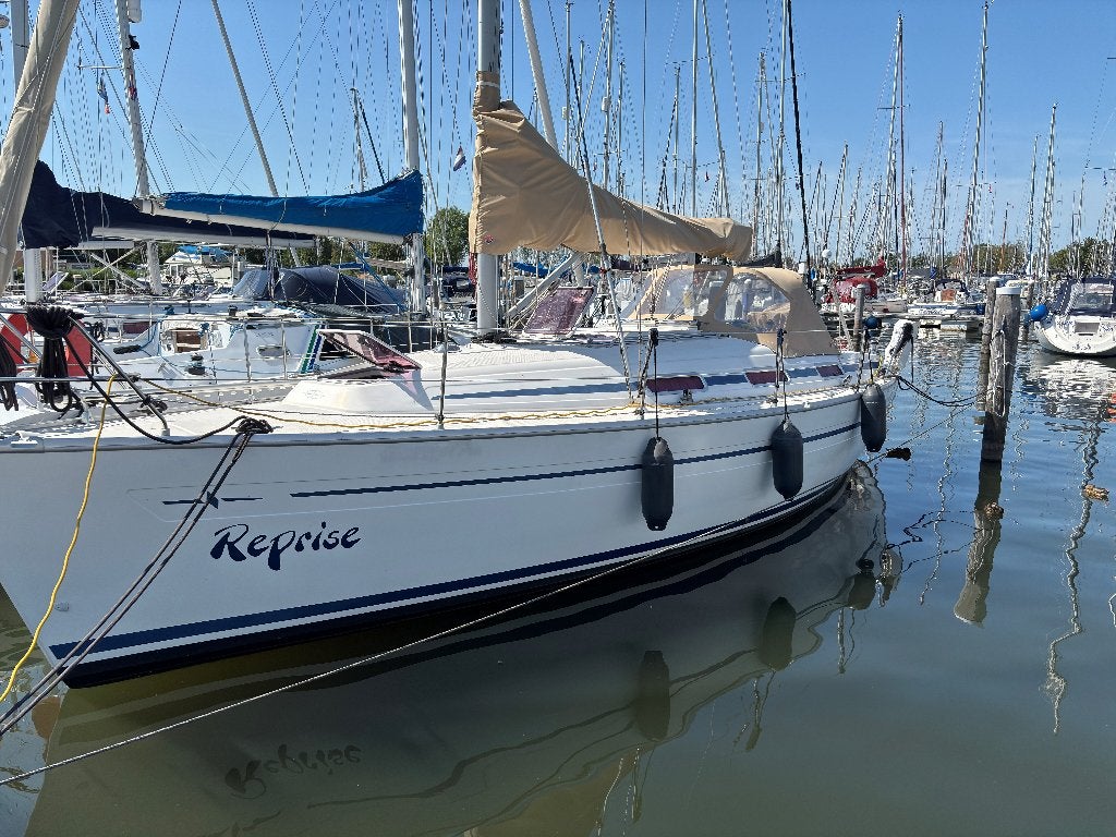 Bavaria 32 Cruiser, Gebruikt, Binnenboordmotor, Diesel, 150 cm