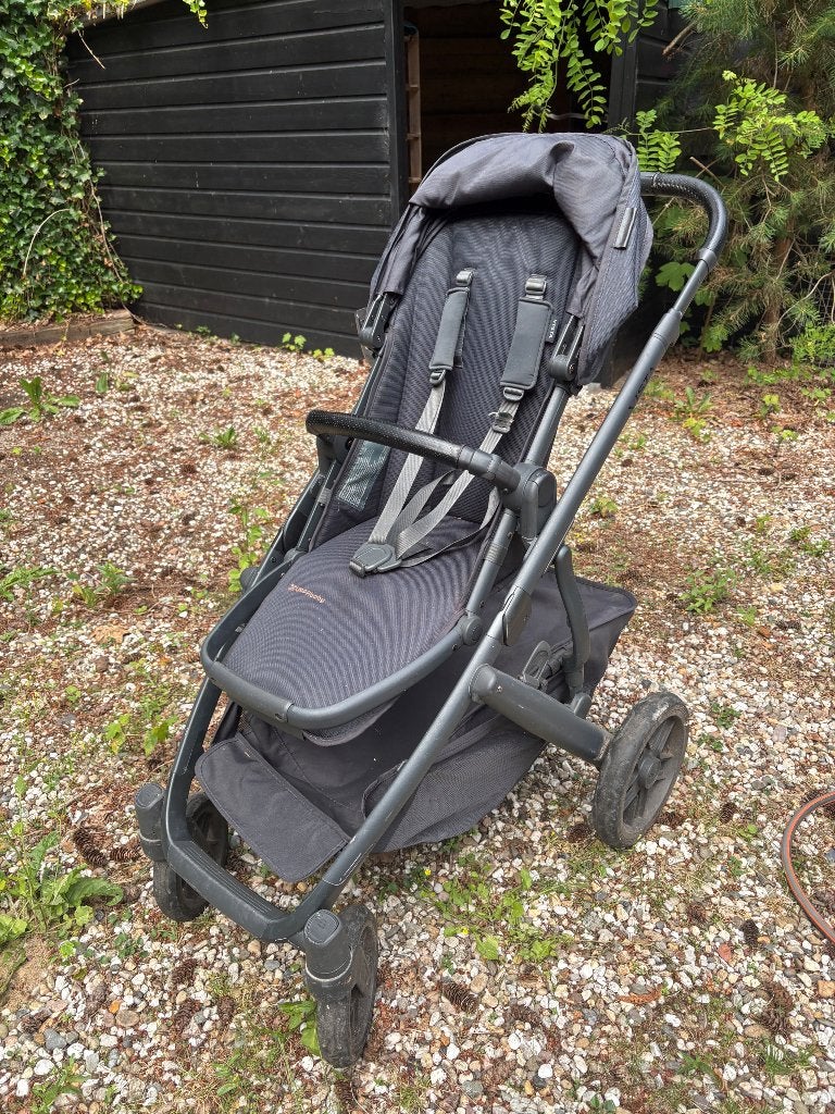 Uppababy Vista V2 kinderwagen. Alleen met zitje, Gebruikt, Verstelbare duwstang, Ophalen, Kinderwagen