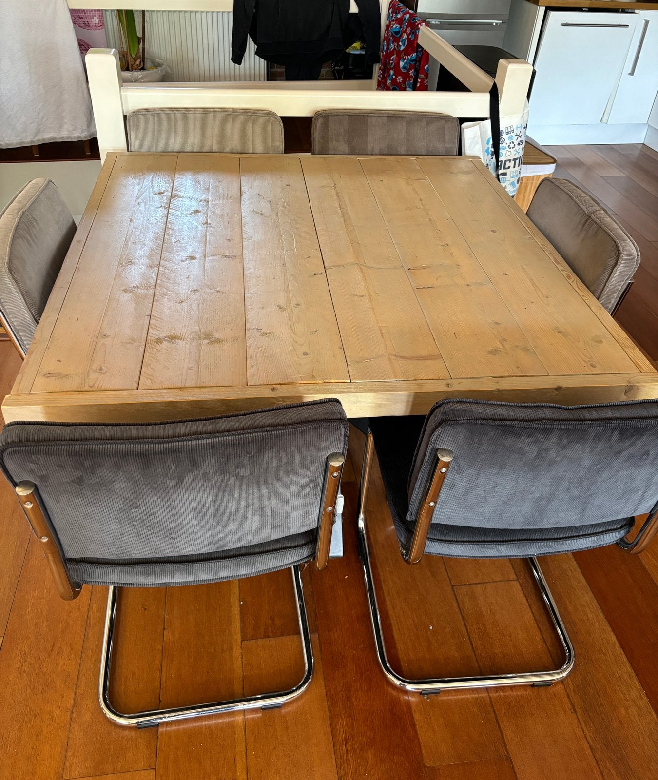 Industriële houten eettafel met stalen matrixpoot (120x120), Ophalen, Vierkant, Vijf personen of meer, 100 tot 150 cm
