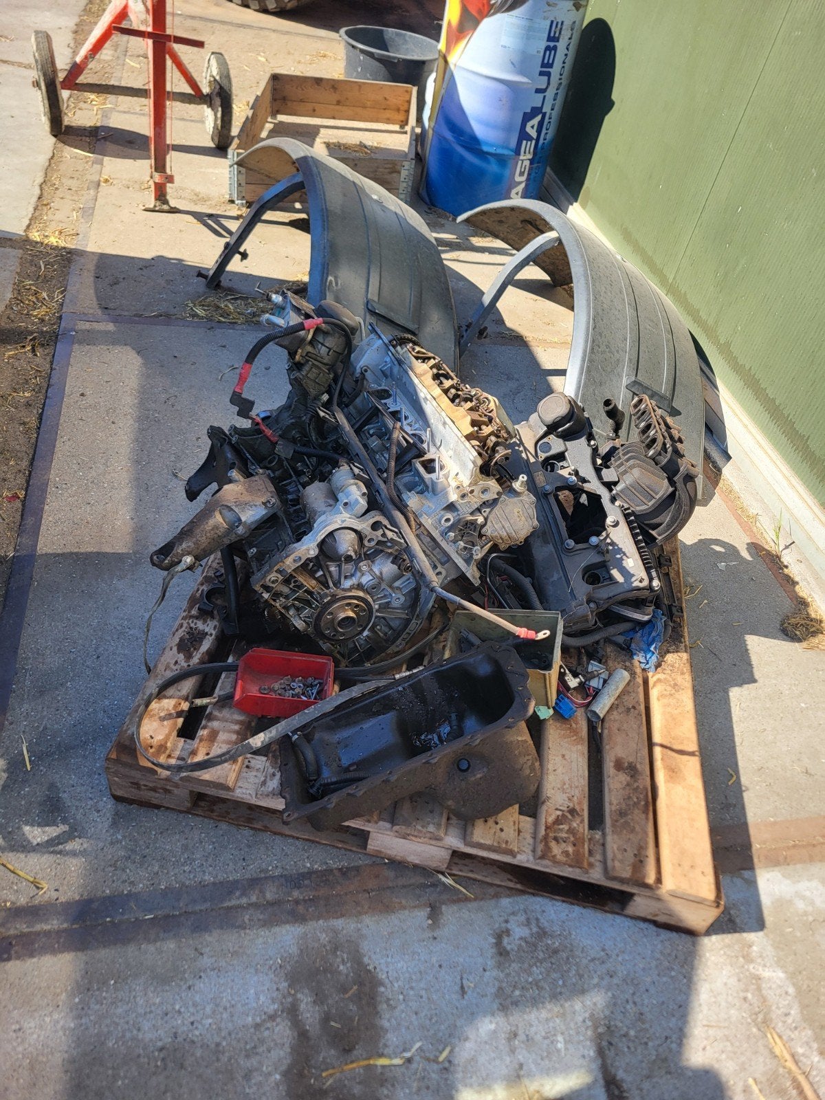 bmw 320 motor n46b20b defect, Ophalen, Gebruikt, BMW