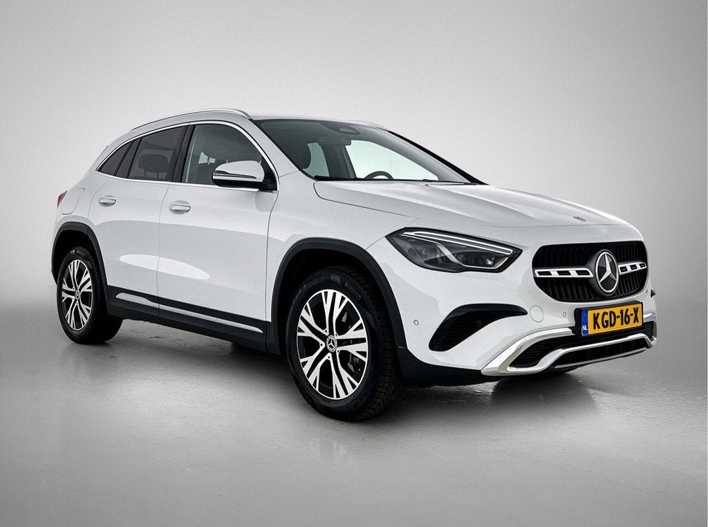 Mercedes-Benz GLA 250 e Plug-In Hybride | Stoelverwarming |, Auto's, Mercedes-Benz, 12 maanden, 15 kWh, Wit, Bedrijf