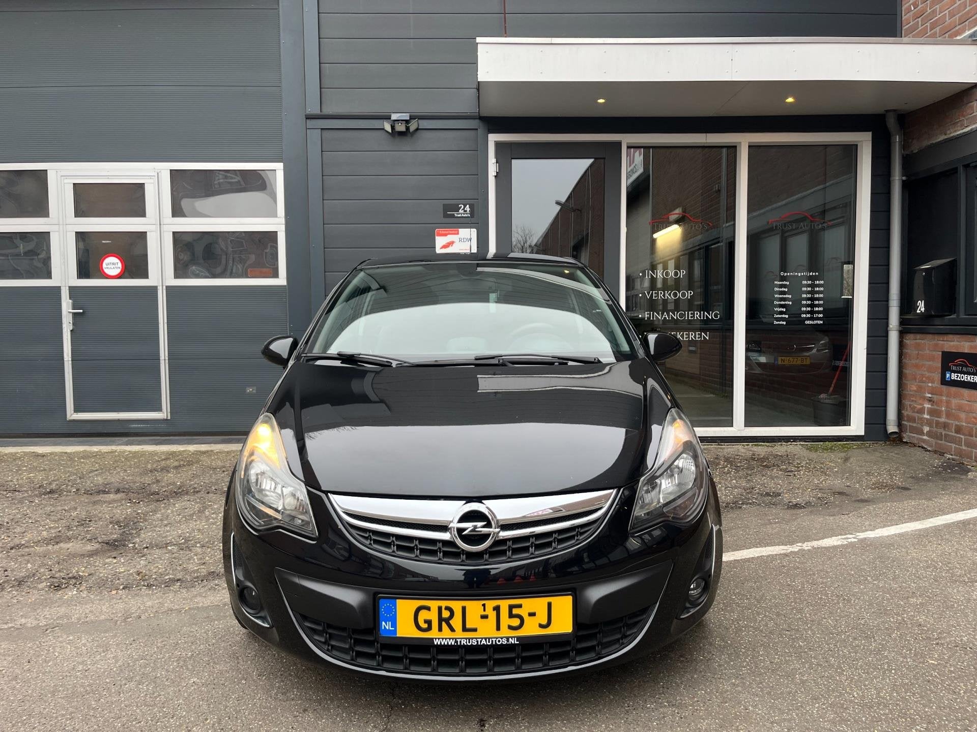 Opel CORSA 1.4 Turbo Cosmo OPC-Line|120PK|Pdc|Cruise|Stoelvw, Auto's, Voorwielaandrijving, Euro 5, 4 cilinders, Zwart