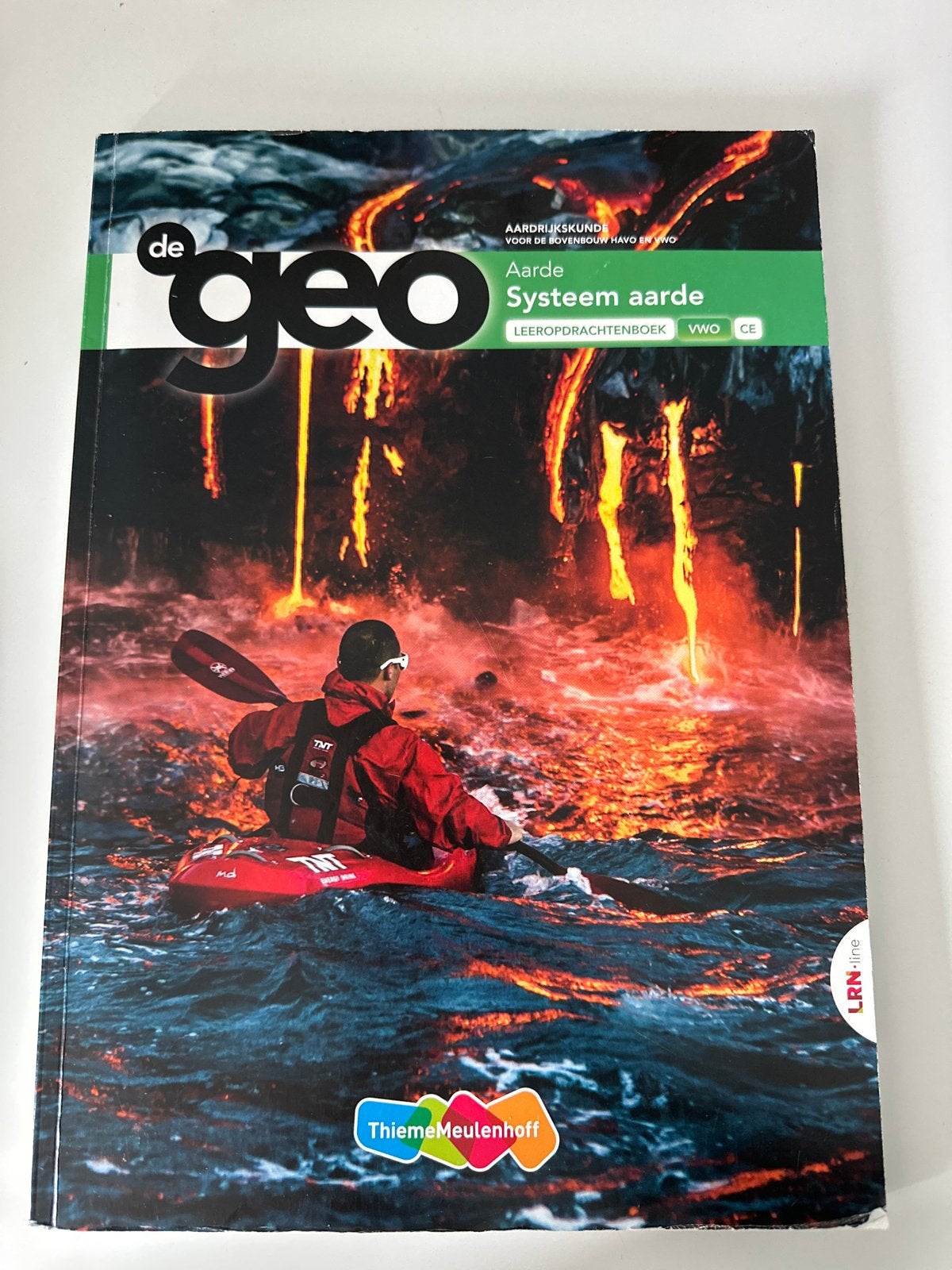De Geo Aardrijkskunde VWO systeem aarde Leeropdrachtenboek, Ophalen of Verzenden, Zo goed als nieuw, VWO, Aardrijkskunde
