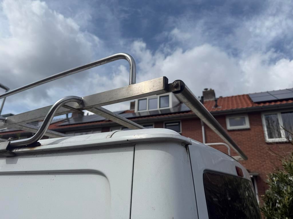 Imperiaal dakdrager Ford Transit met rol en wind reductie, Ophalen, Gebruikt