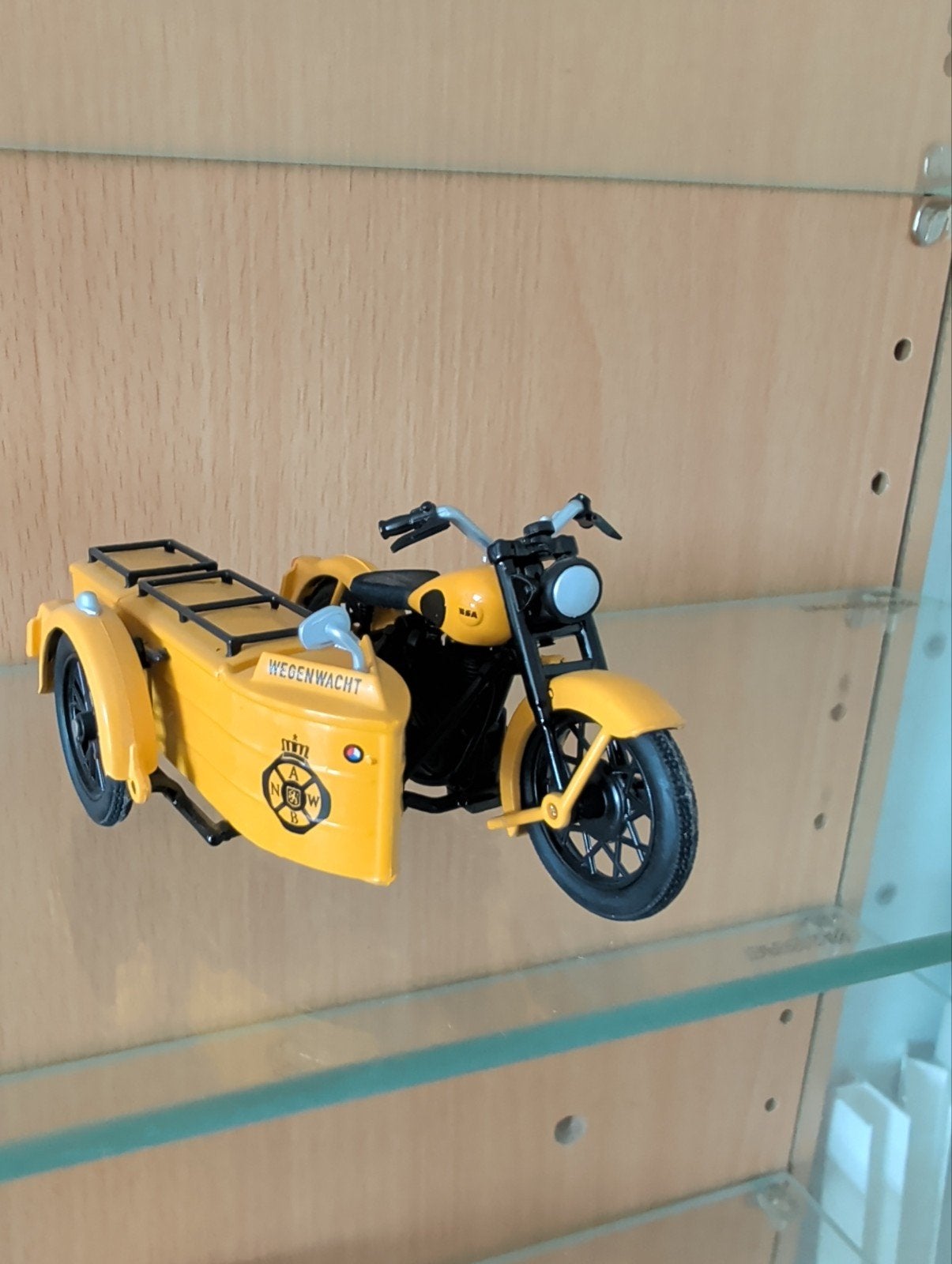 Wegenwacht Motor met Zijspan Model - Geel, Overige merken, 1:32 tot 1:50, Overige typen, Ophalen of Verzenden