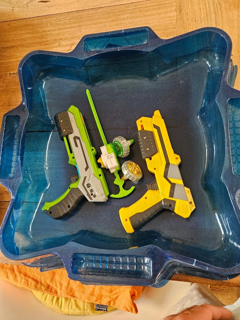 Spinner MAD Deluxe Battle Set - 2 blasters, 2 spinners, Ophalen, Gebruikt