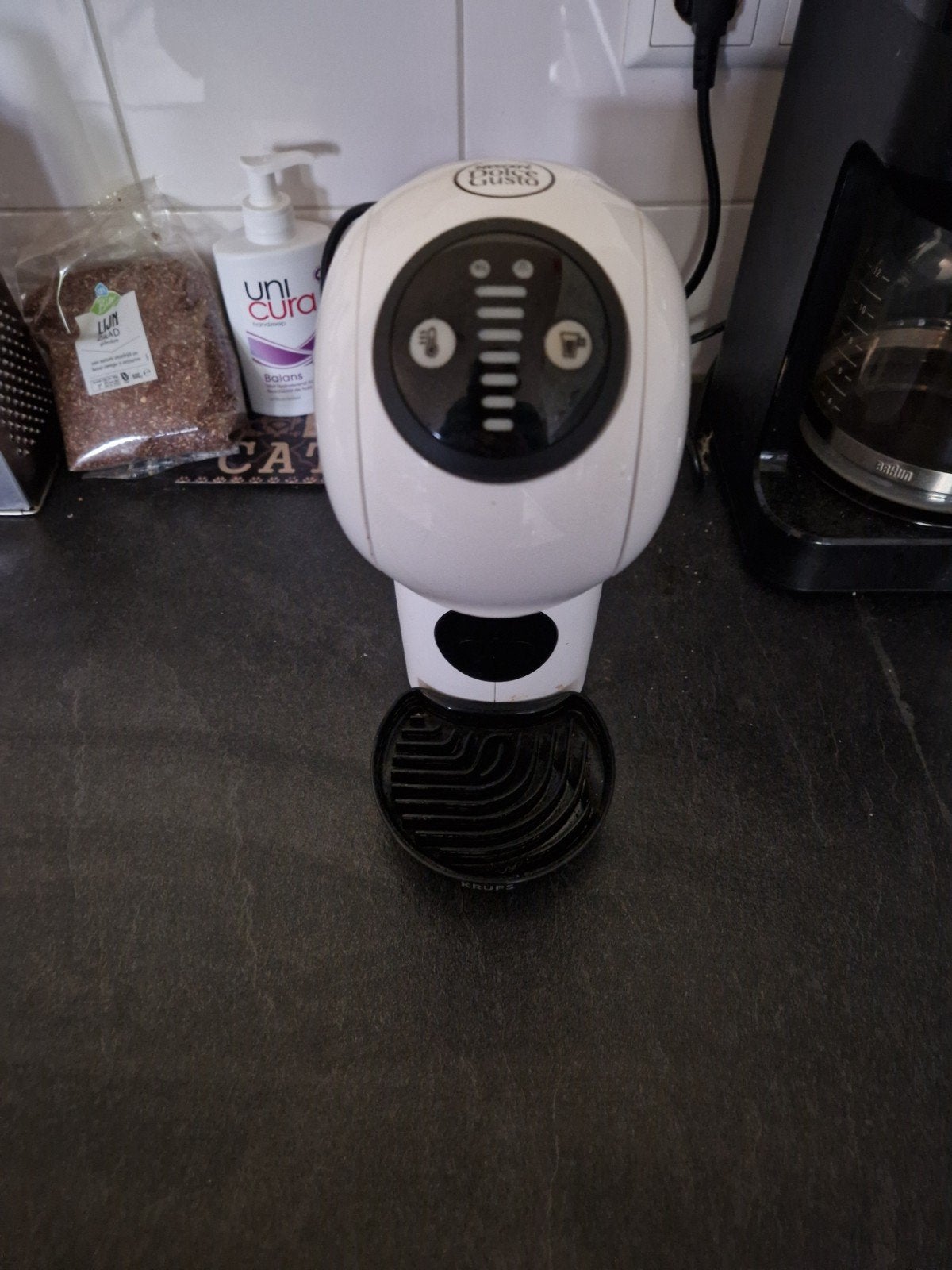 Krups Nescafé Dolce Gusto Genio S - Ruilen voor Philips Sens, Witgoed en Apparatuur, Ophalen, Gebruikt, Koffiemachine, 4 tot 10 kopjes
