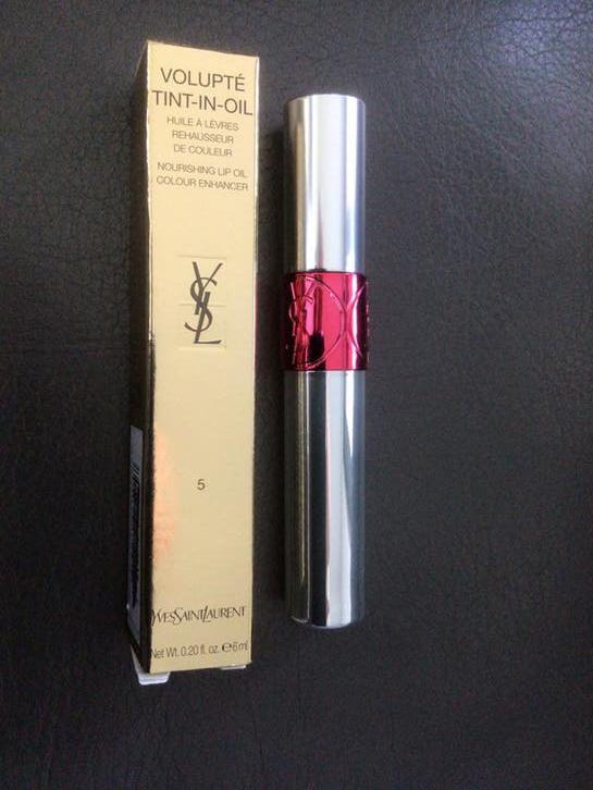 Yves Saint Laurent Volupté tint-in-oil nr.5 lip NIEUW, Lippen, Nieuw, Ophalen of Verzenden, Make-up