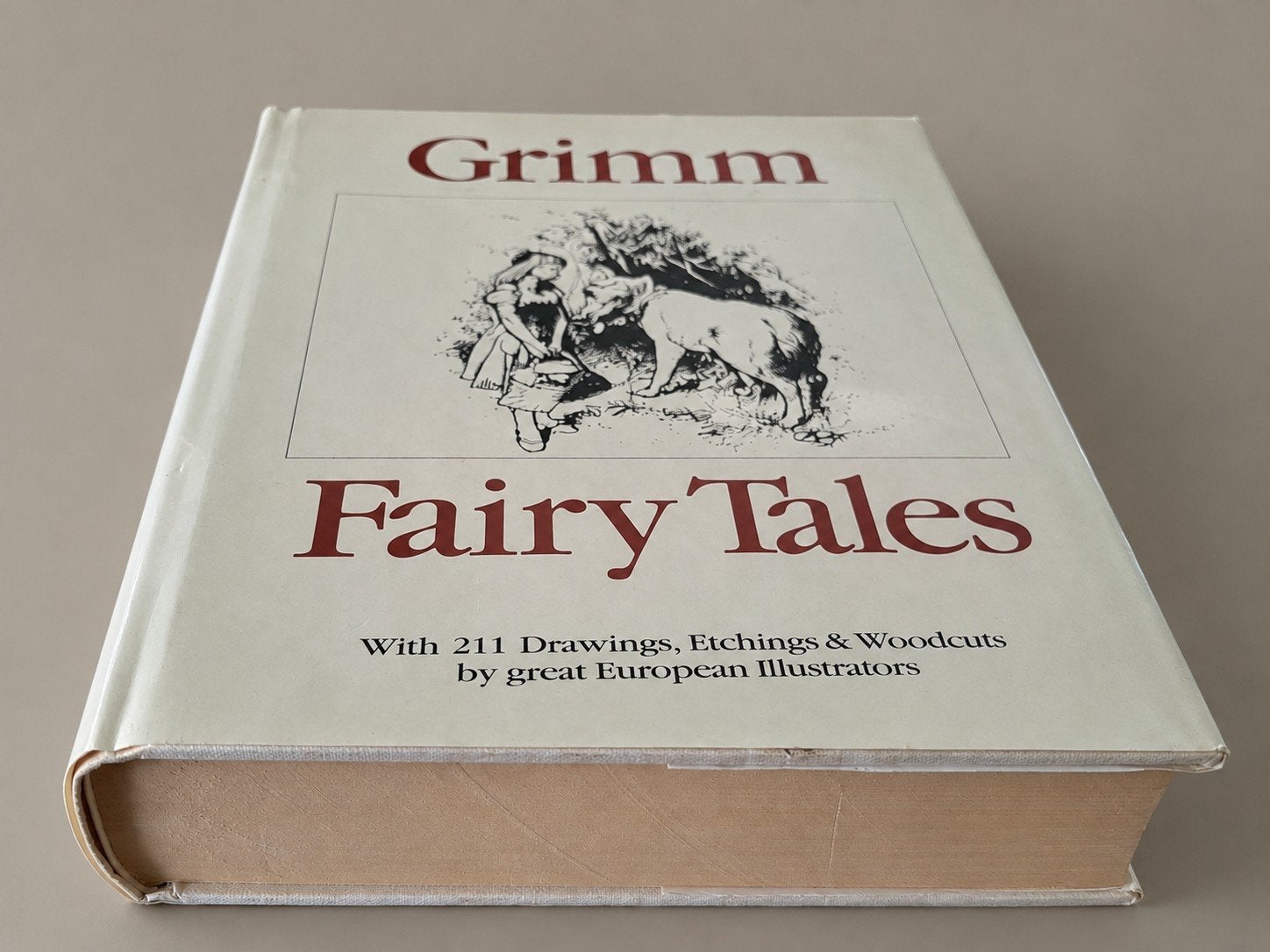 Mooie grote Engelstalige uitgave van Grimm Fairy Tales., Ophalen of Verzenden, Gelezen, Grimm