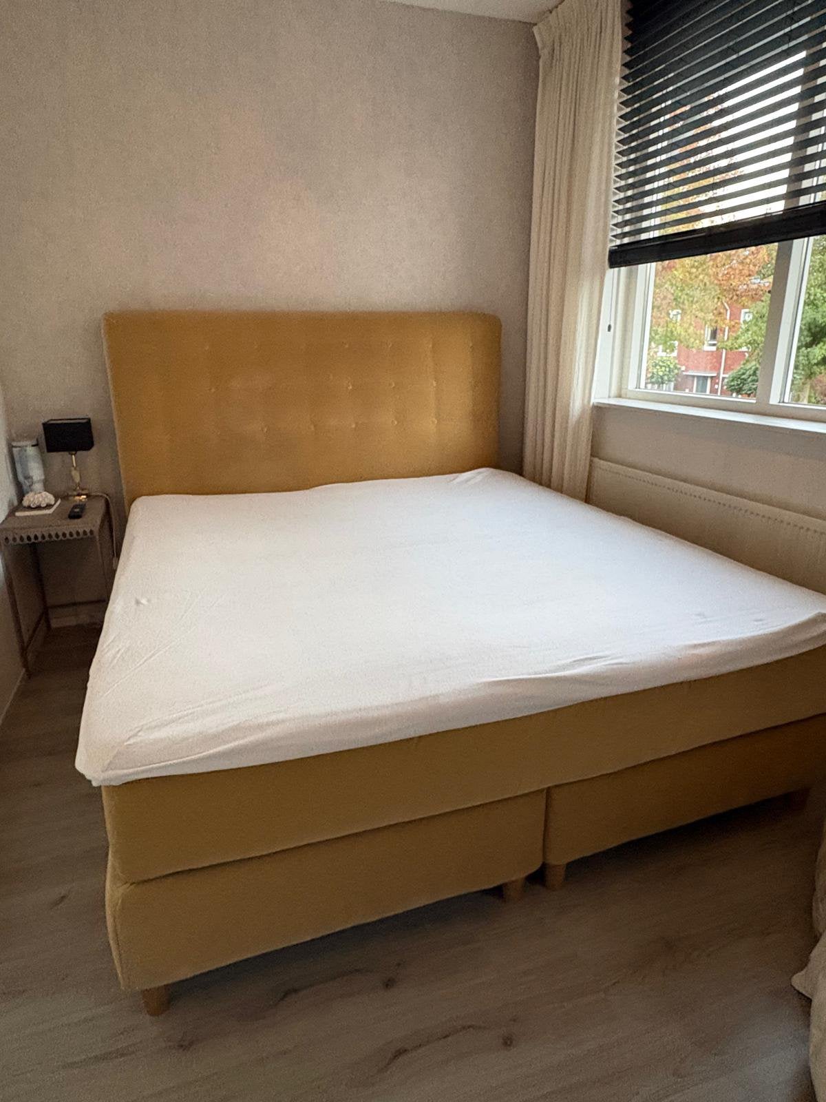 Boxspring IKEA 180x200cm, Ophalen, Gebruikt, Geel, Tweepersoons