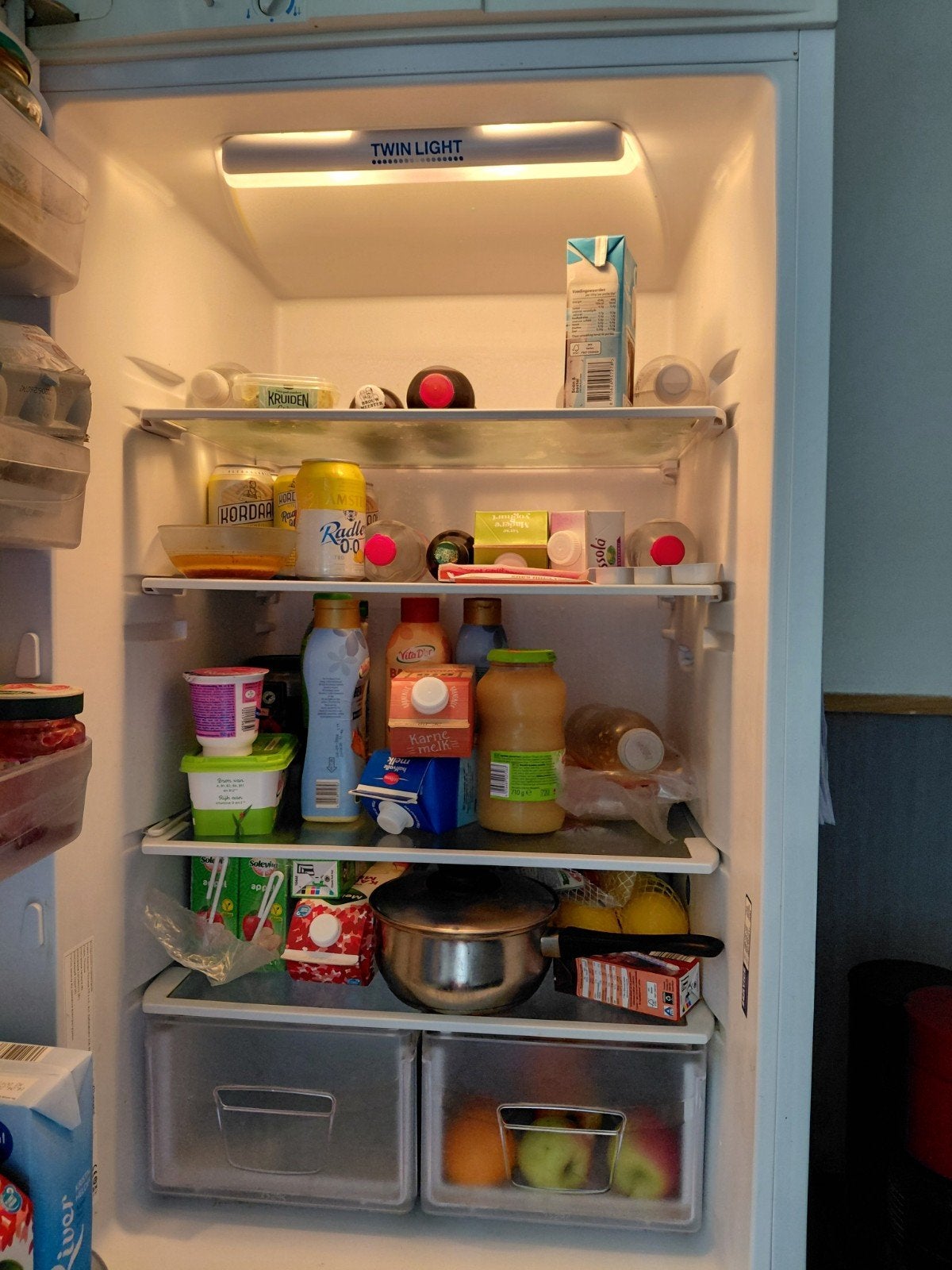 Indesit  .. goedwerkende koelvries combinatie, Ophalen, Zo goed als nieuw, Overige maten