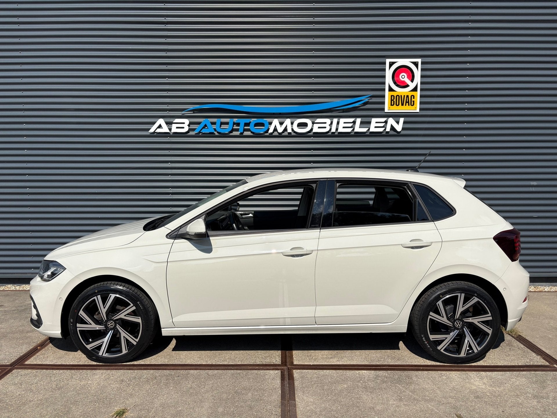 Volkswagen Polo 1.0 TSI Life ASCOT GREY/ CLIMA/ STOEL VERW., Euro 6, Met garantie (alle), 1072 kg, 49 €/maand