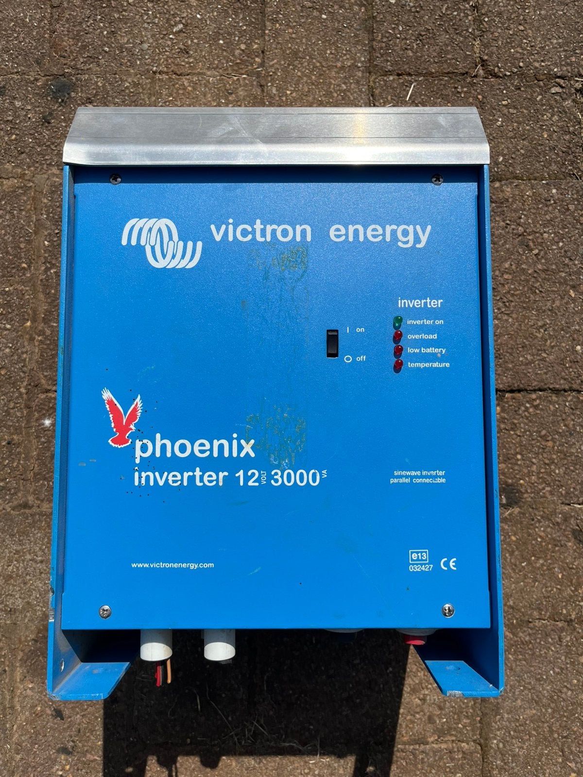 Victron inverter 12/3000, Ophalen, Zo goed als nieuw, Overige typen
