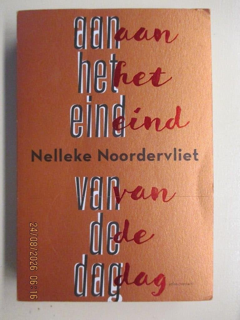 Nelleke Noordervliet-Aan het eind van de dag, Ophalen of Verzenden, Zo goed als nieuw, Nederland