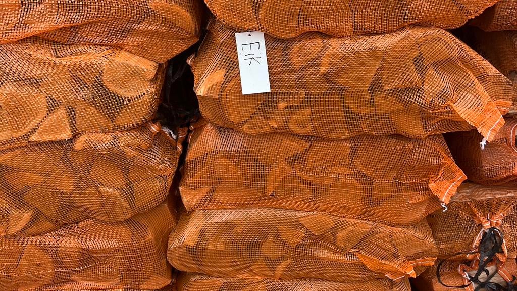 Zakken openhaardhout 40l eik ess berk en haagbeuk, Tuin en Terras, Haardhout, Minder dan 3 m³, Ophalen of Verzenden