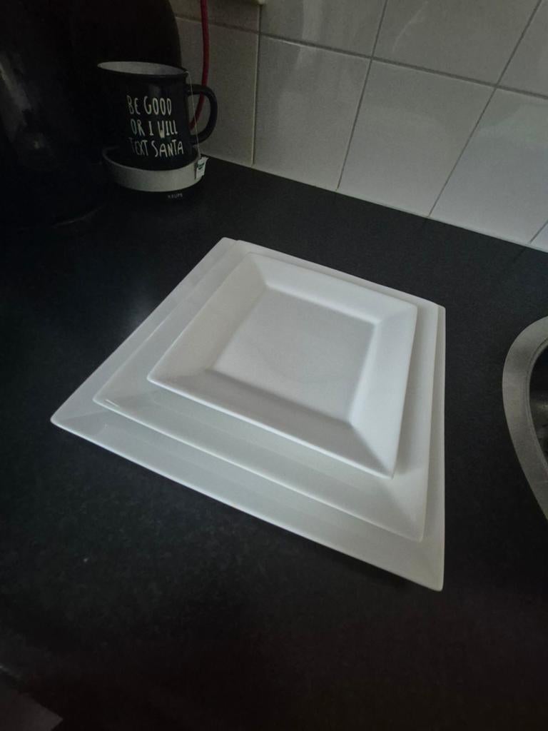 Servies Xenos 51-delig, Ophalen, Gebruikt, Porselein, Compleet servies