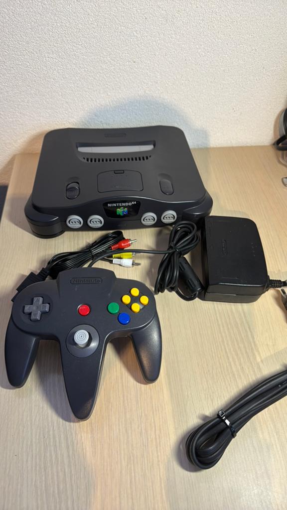 Nintendo 64 compleet met controller, Ophalen of Verzenden, Zo goed als nieuw, Met 1 controller