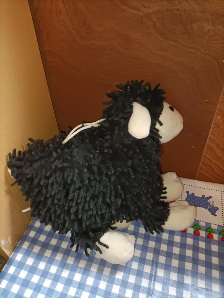 Texel schaap knuffel zwart Toy Amsterdam 32 cm lang, Ophalen of Verzenden