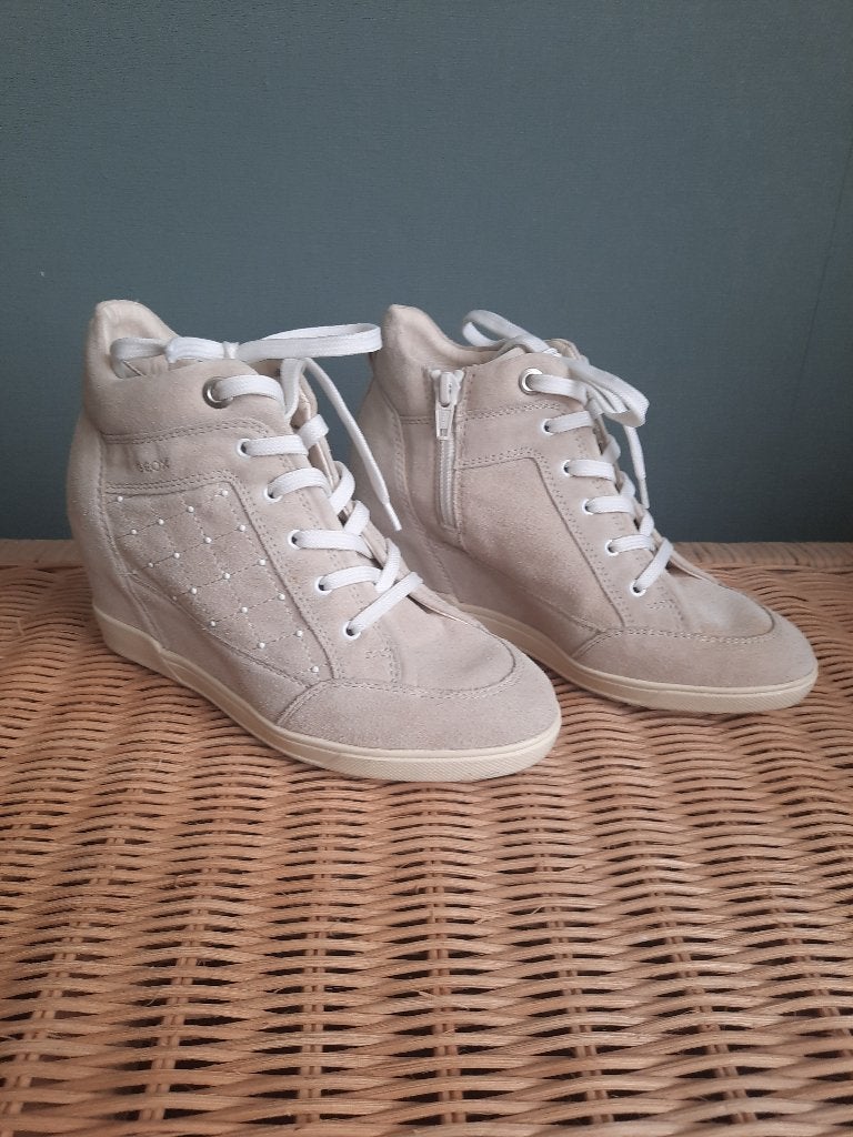 Geox schoenen maat 35, Beige, Ophalen of Verzenden, Sneakers of Gympen, Gedragen