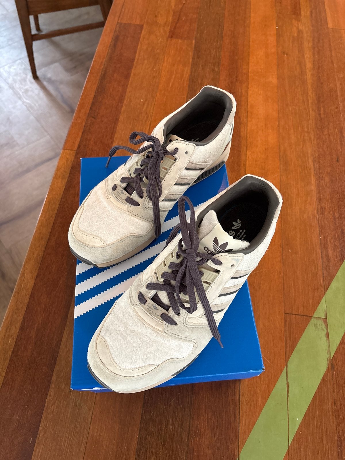 Adidas ZX 8000 Sneakers - Maat 43 1/3 - Zo goed als nieuw, Kleding | Heren, Ophalen of Verzenden, Zo goed als nieuw, Overige kleuren