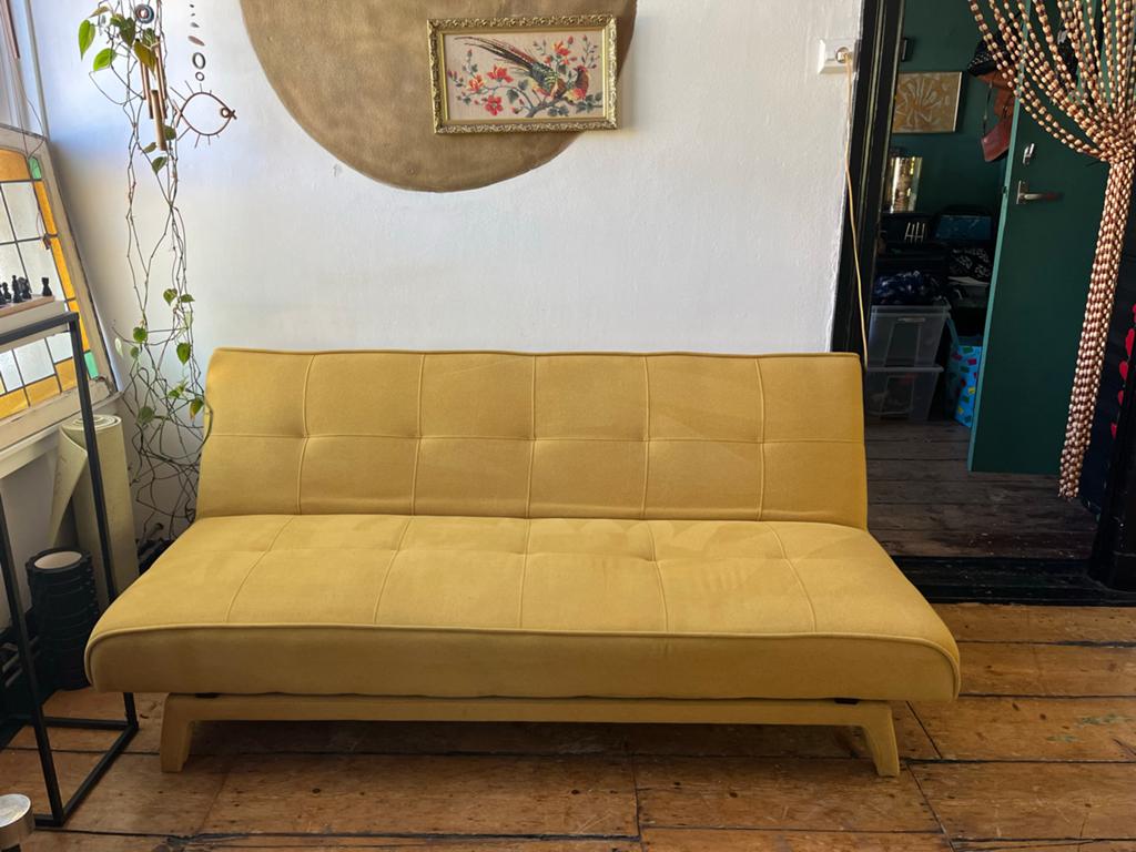 Gele slaapbank / futon - Compact en stijlvol, Ophalen, Gebruikt, Twijfelaar, 120 cm