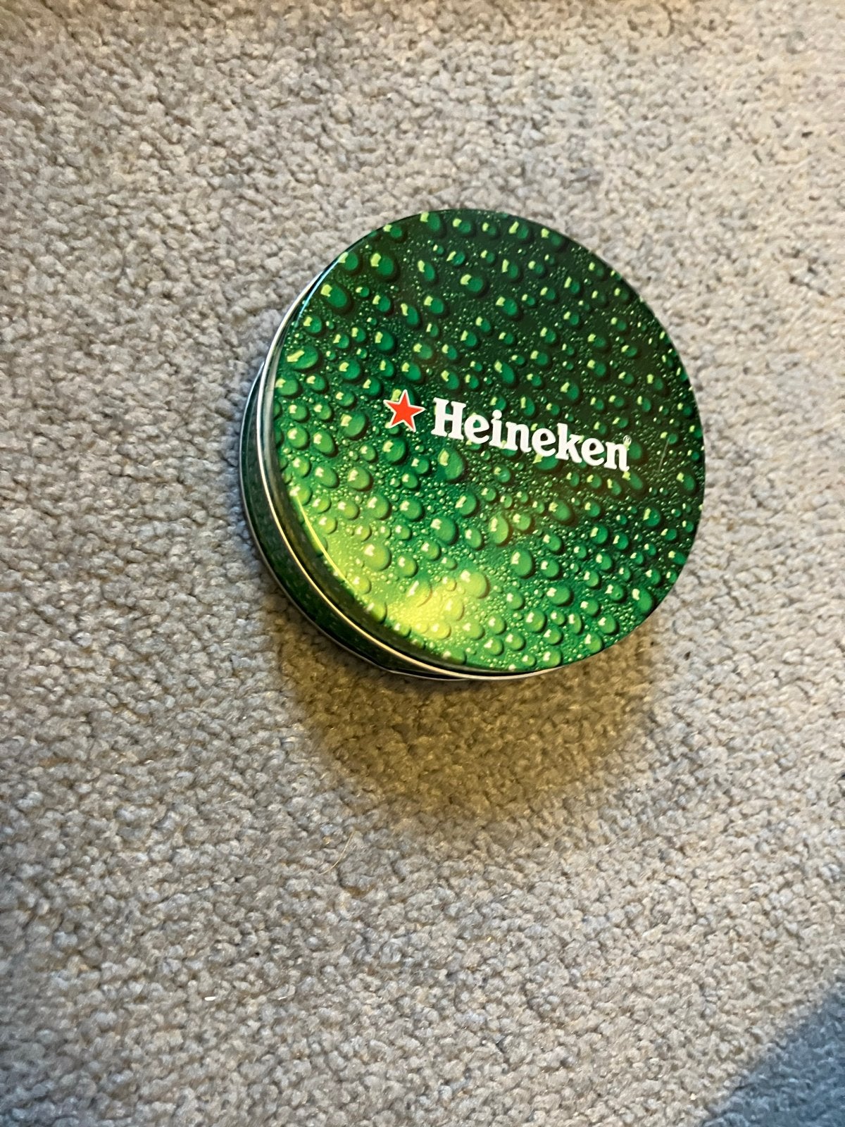 Heineken onderzetters in blik - set van 6, Huis en Inrichting, Woonaccessoires | Onderzetters, Kurk, Groen, Glasonderzetter, Ophalen of Verzenden