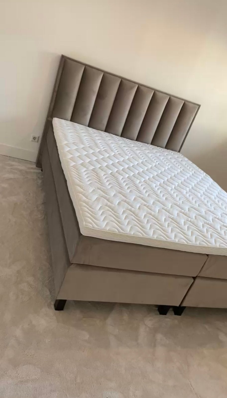 Boxspring bed 160x200, Huis en Inrichting, Ophalen of Verzenden, Zo goed als nieuw, Tweepersoons, 160 cm