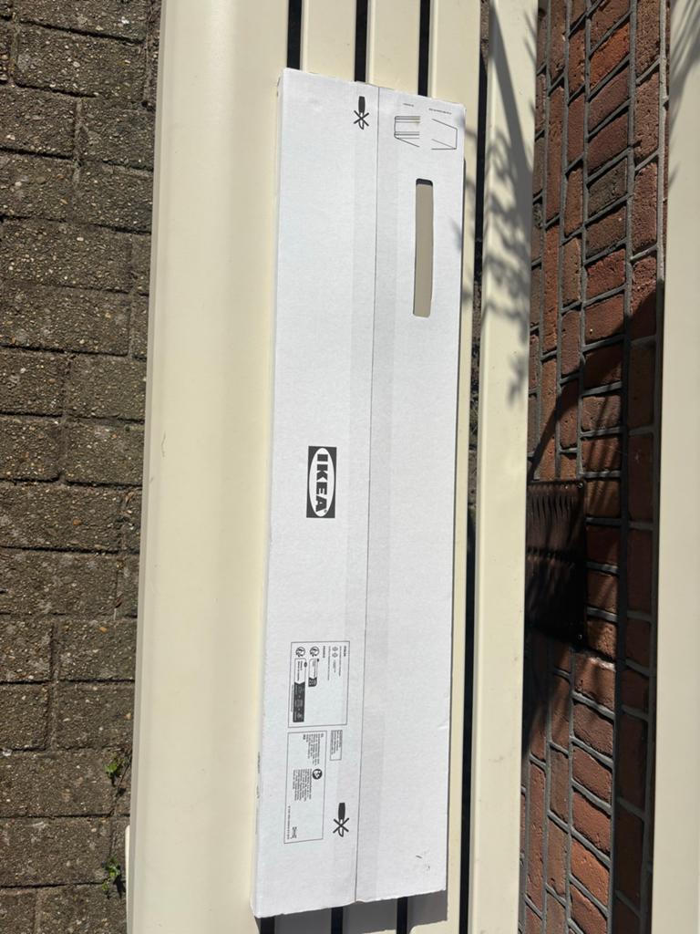 IKEA BERGSHULT plank 80x20 cm - Nieuw in verpakking, Ophalen, Nieuw