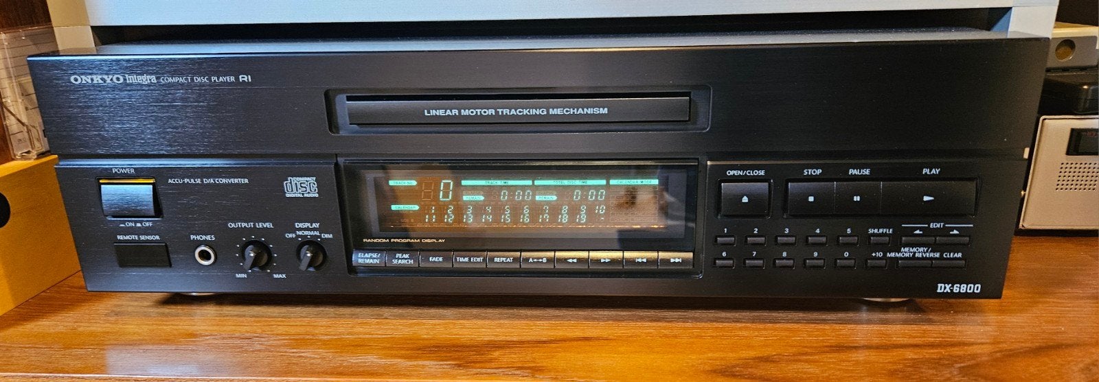 ONKYO Integra DX6800 CD-speler incl afstandsbediening, Ophalen of Verzenden, Zo goed als nieuw, Overige merken