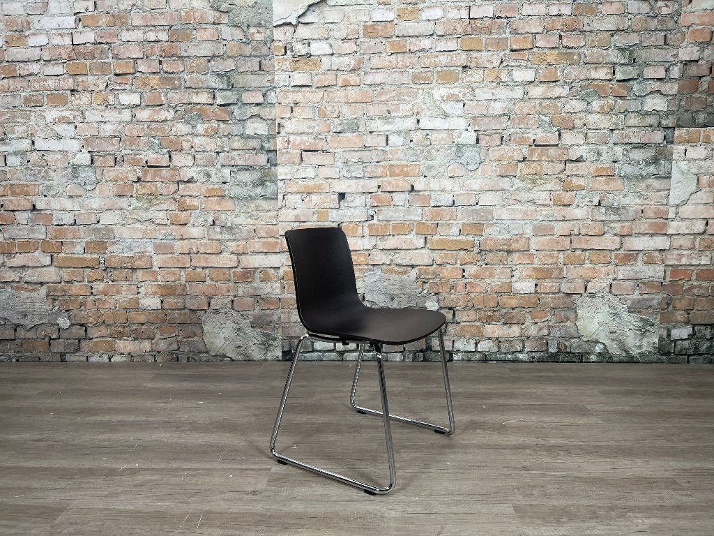 Vitra HAL RE Sledge – Bruin kunststof | Jasper Morrison, Ophalen, Bruin, Design, Zo goed als nieuw