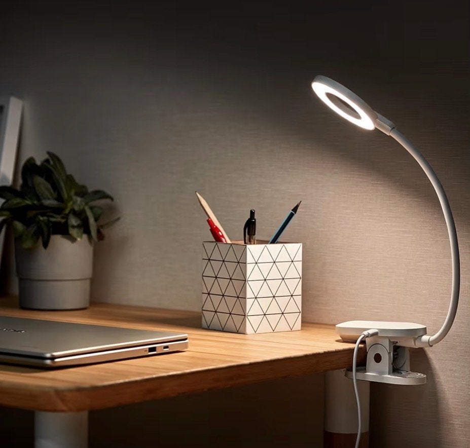 Philips LED Klemspotje - Oplaadbaar & EyeComfort, Huis en Inrichting, Ophalen of Verzenden, Zo goed als nieuw