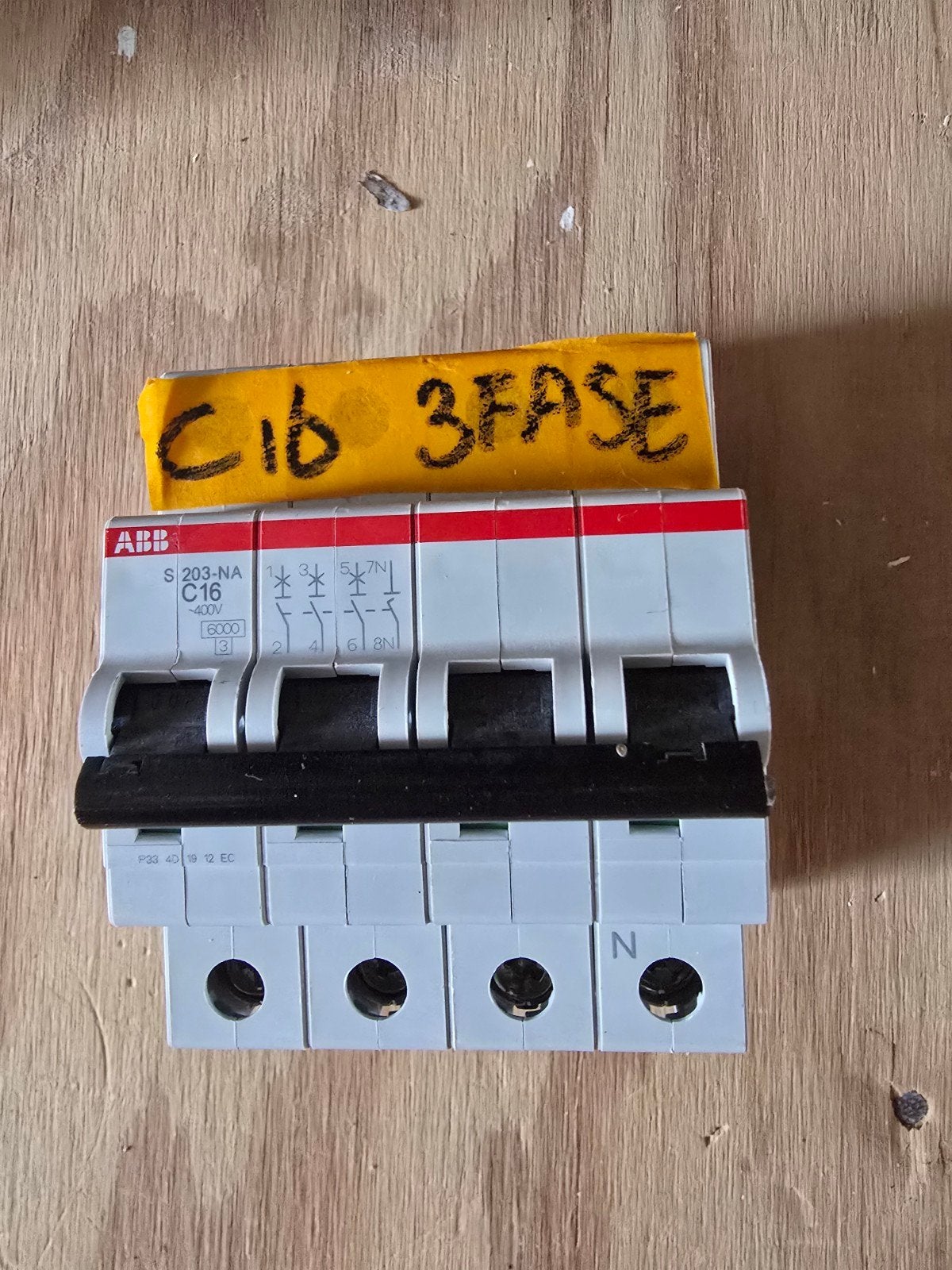 ABB S 203-NA C16 3-fase installatieautomaat, Doe-het-zelf en Verbouw, Elektra en Kabels, Ophalen of Verzenden, Gebruikt, ABB, Installatieautomaat