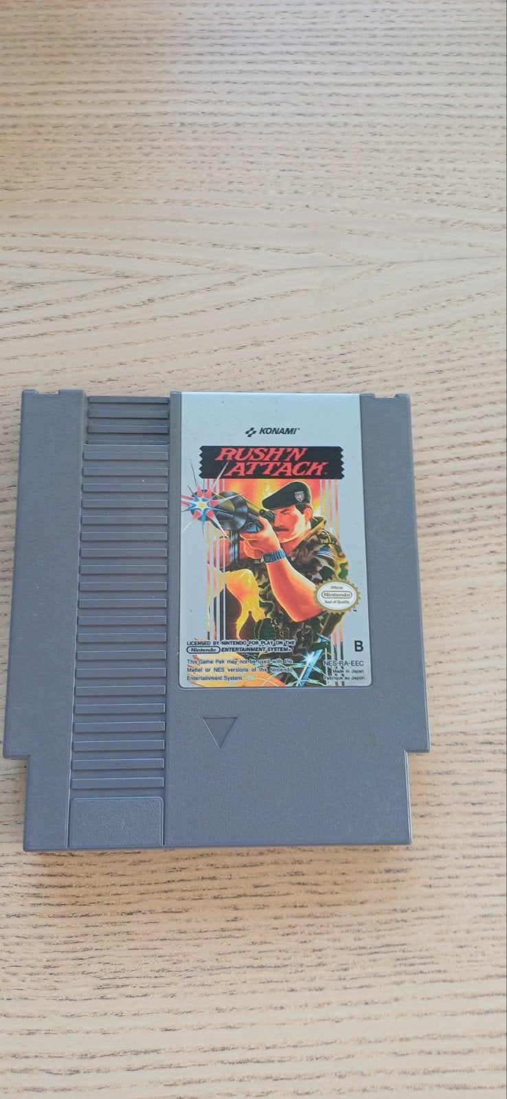 Rush 'N Attack NES, Spelcomputers en Games, Games | Nintendo NES, 1 speler, Ophalen of Verzenden, Zo goed als nieuw, Shooter