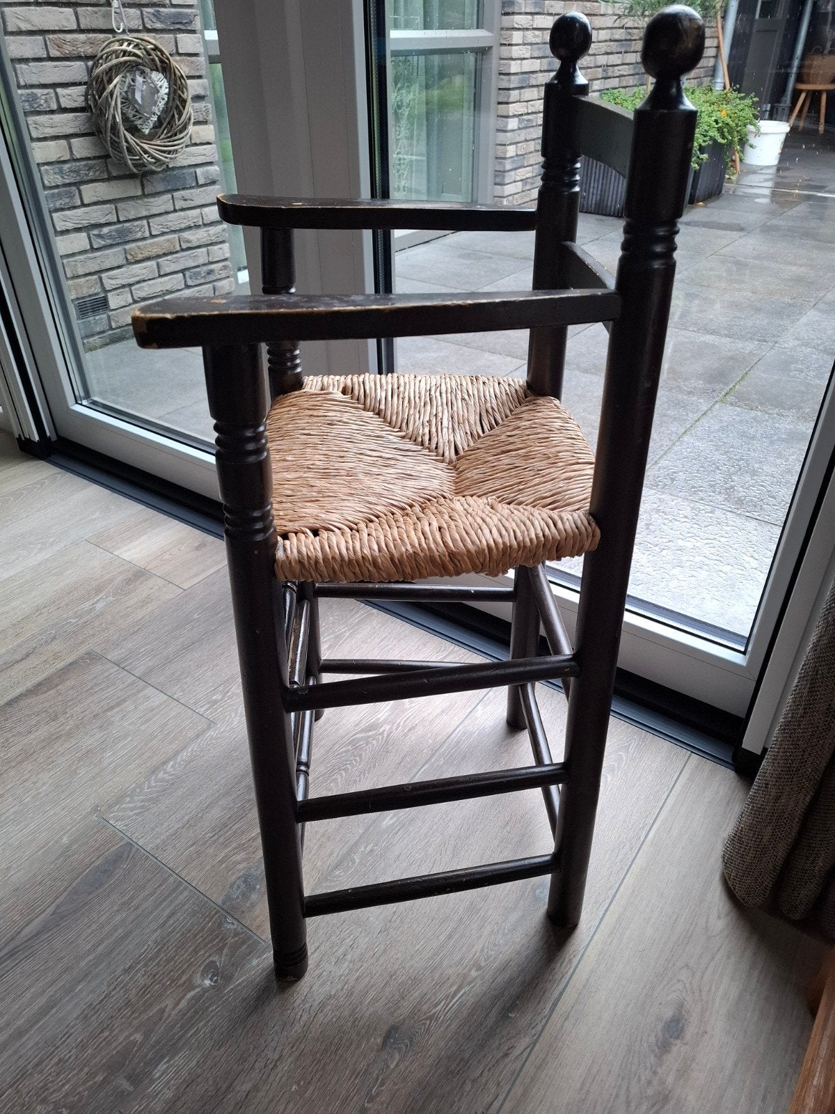 Houten kinderstoel met rieten zitting, Ophalen, Gebruikt, Bruin, Eén
