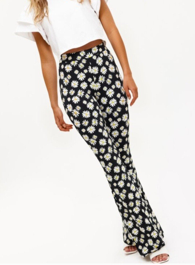 Loavies flared broek met madeliefjesprint, LOAVIES, Zwart, Ophalen of Verzenden, Zo goed als nieuw