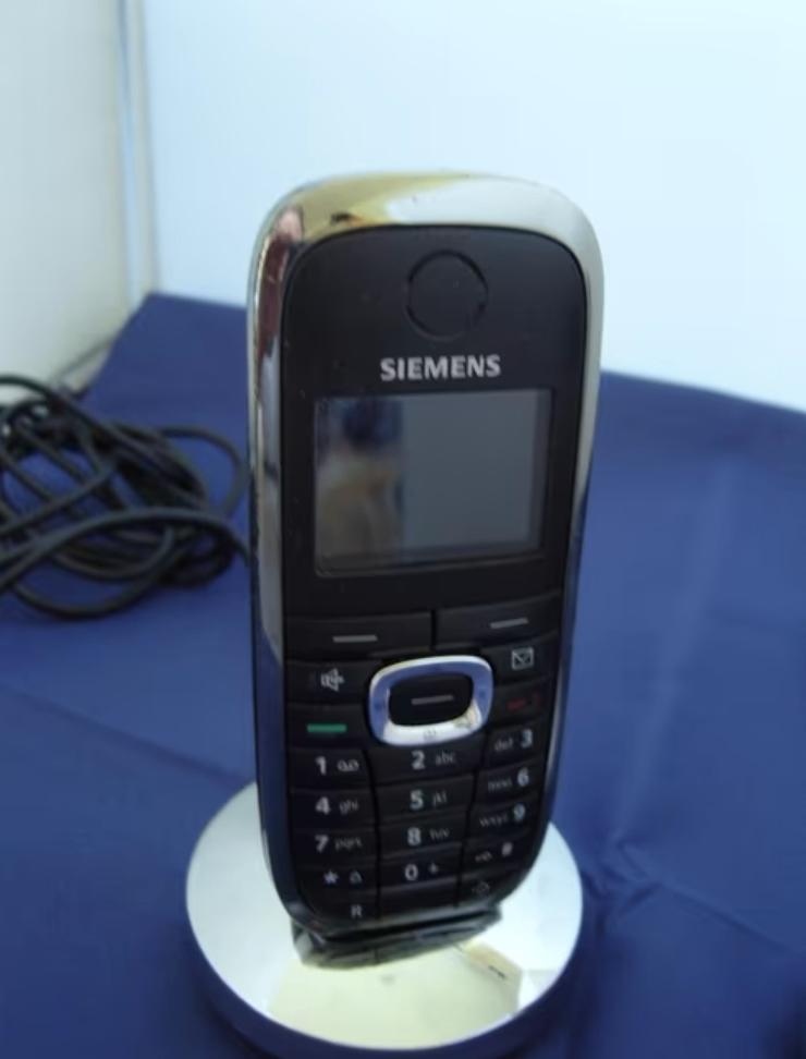 Siemens gigaset SL3 professional (handset met lader), 1 handset, Ophalen of Verzenden, Zo goed als nieuw, Info@gigaset.nl