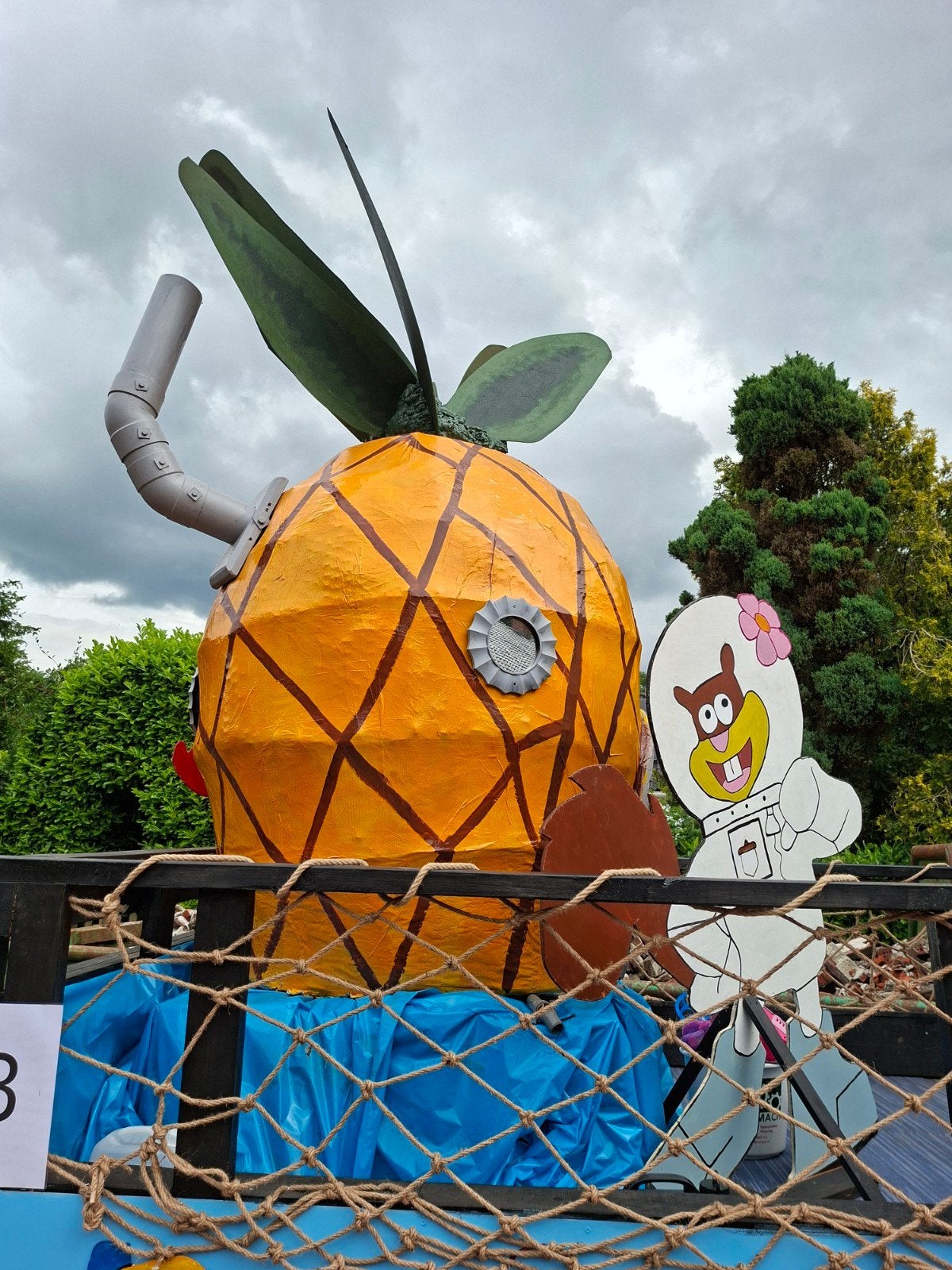 Spongebob ananas, Hobby en Vrije tijd, Ophalen, Gebruikt, Versiering, Carnaval
