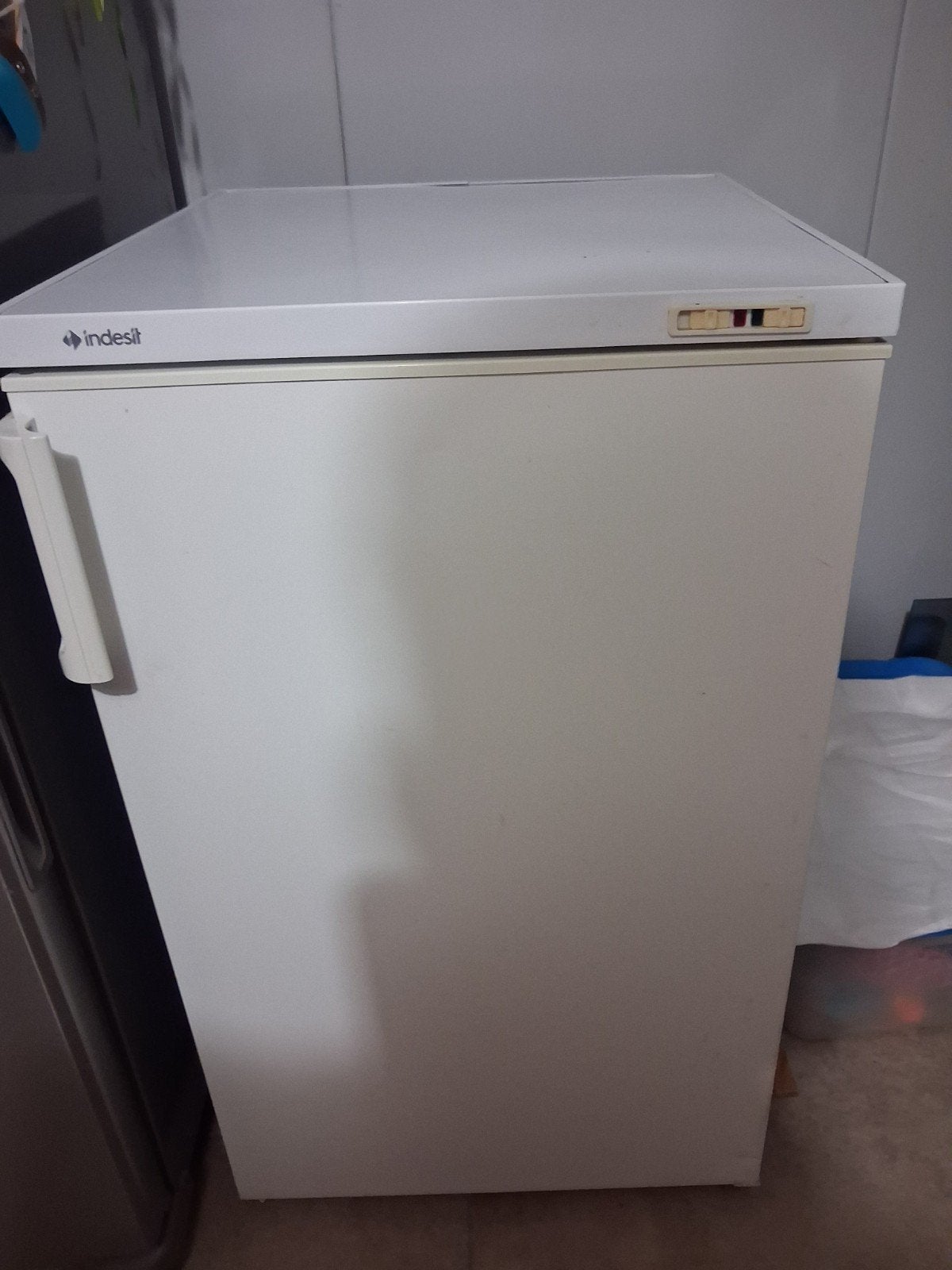 Indesit vriezer tafel model, Witgoed en Apparatuur, Gebruikt, Minder dan 60 cm, Vrijstaand, Ophalen