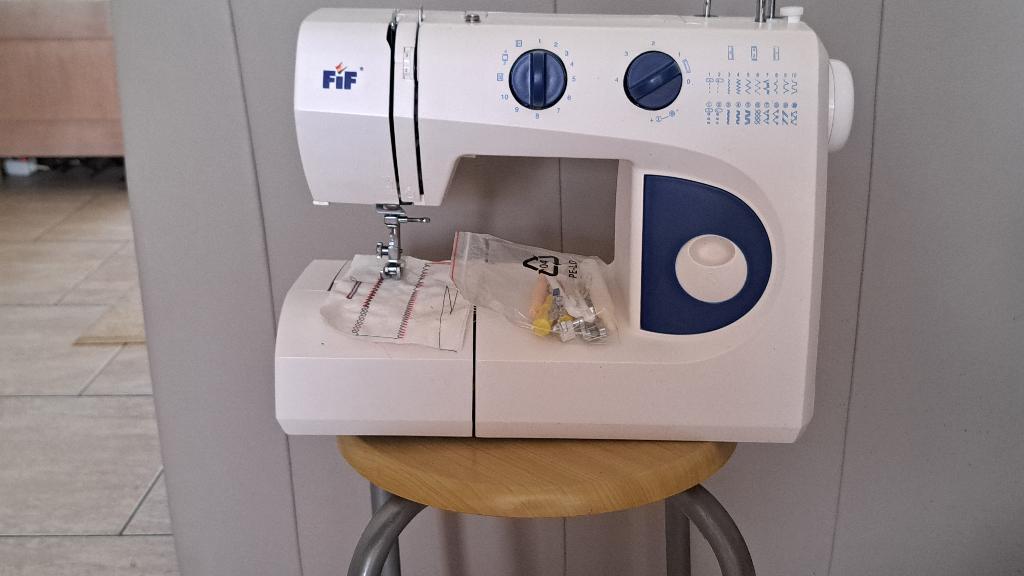 Naaimachine, Ophalen, Nieuw, Naaimachine, Overige merken