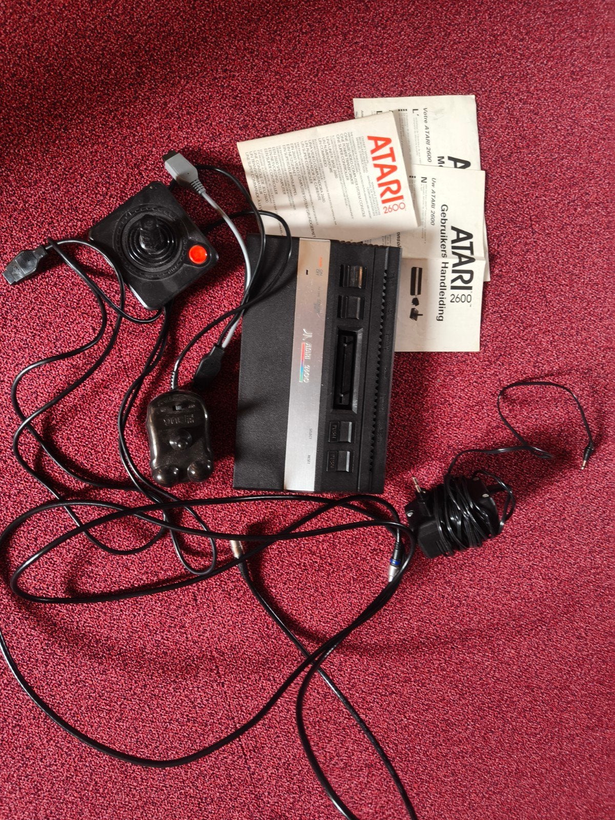 atari 2600 spelcomputer, Spelcomputers en Games, Spelcomputers | Atari, Ophalen, Gebruikt, Met 2 controllers, Atari 2600