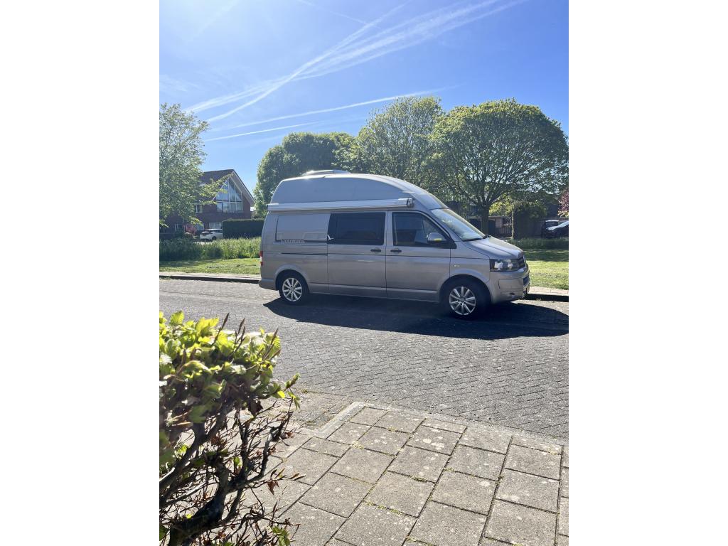 Volkswagen transporter (1044989), Automaat, Chemisch toilet, Buscamper of Camperbus, Volkswagen