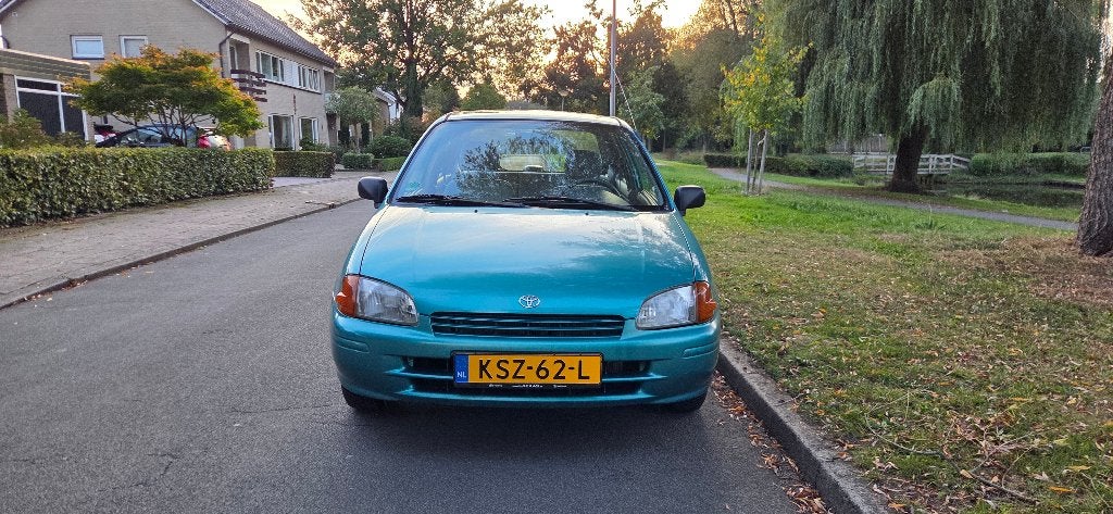 Toyota Starlet 1996 Groen 147.000km veel recent onderhoud, Auto's, Starlet, 400 kg, Elektrische ramen, Handgeschakeld