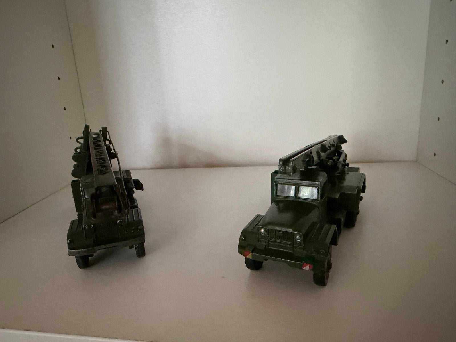 Dinky Toys 665 & 667 Militaire Voertuigen Set Vintage, Ophalen of Verzenden, Gebruikt, Auto, Dinky Toys