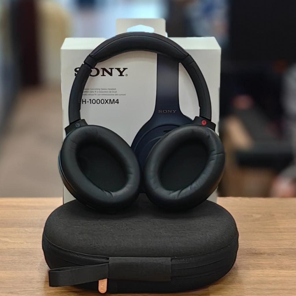 Sony WH-1000XM4 Noise Cancelling Zwart - In Nette Staat